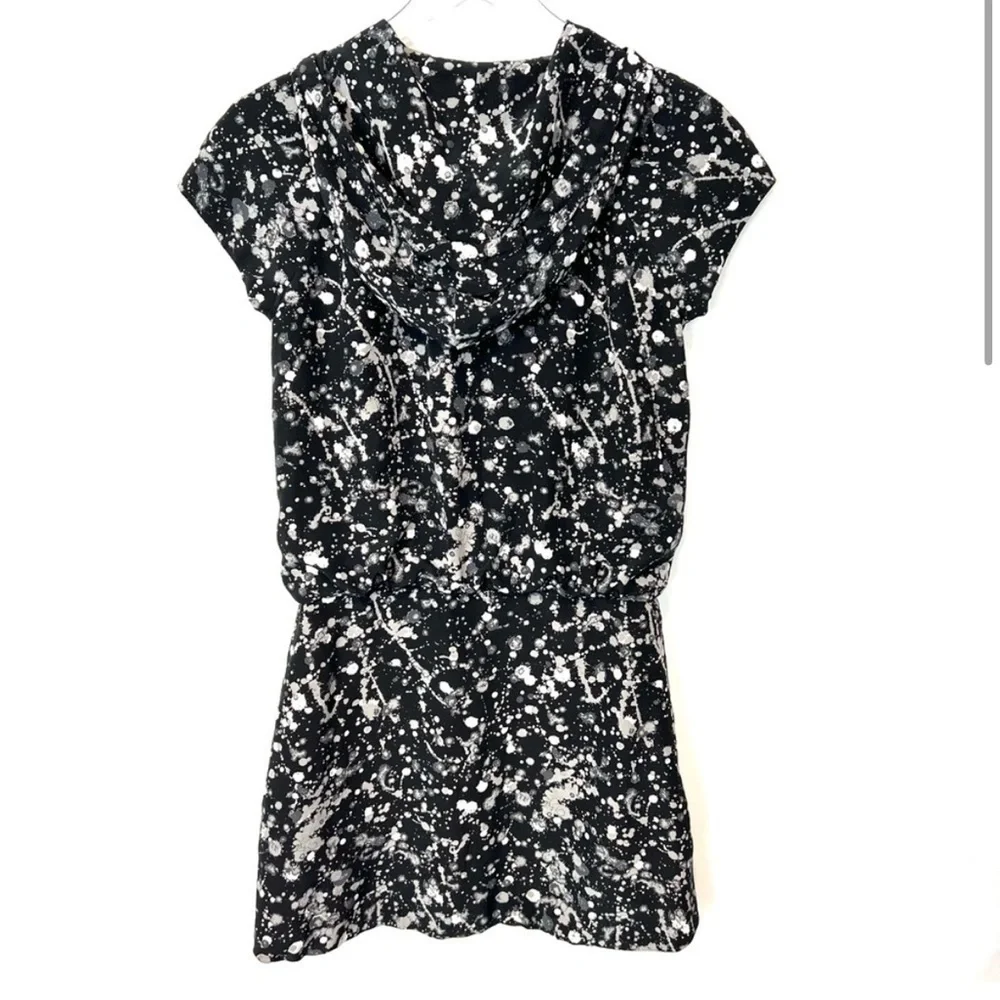 Tory Burch Black White Pullover Hooded Active Dress Women’s 2 Lounge